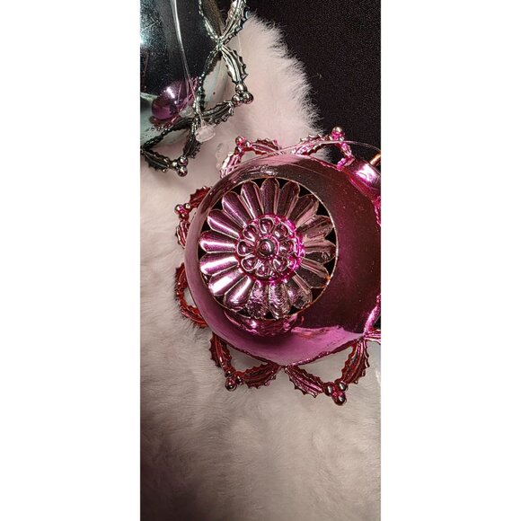 Vintage Bradford Plastic Double Indent Christmas Star Ornaments Lot of 3 - Picture 5 of 7